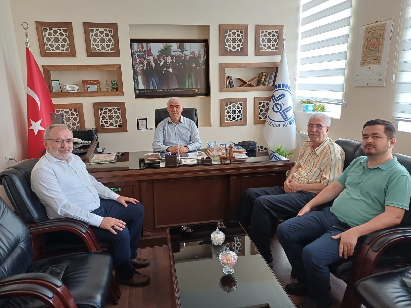 Kestanepazarı’ndan Seferihisar İlçe Müftüsü Dr. Abdullah Vurucu’ya Ziyaret